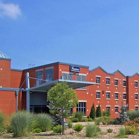 Residence & Conference Centre - Уеланд Екстериор снимка
